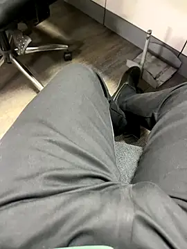 Snapshot of Bareilly_Boy1 chatting on 12/18/25, 04:29 Bareilly Boy1 online show from 12/18/25, 04:29