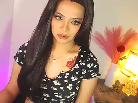 Snapshot of MajesticKitana chatting on 10/14/25, 06:25 MajesticKitana online show from 10/14/25, 06:25