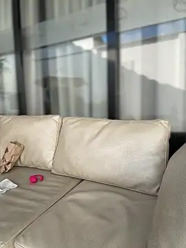 Snapshot of IvySanders1 chatting on 10/21/25, 12:28 IvySanders1 online show from 10/21/25, 12:28