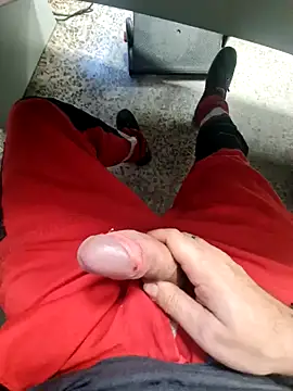 Snapshot of 987654Alf chatting on 01/22/25, 04:02 987654Alf online show from 01/22/25, 04:02