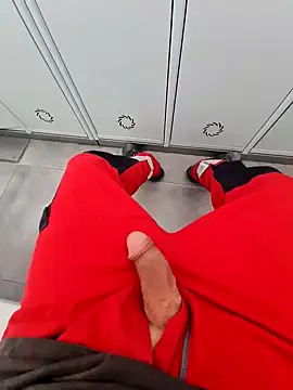 Snapshot of 987654Alf chatting on 02/13/25, 12:00 987654Alf online show from 02/13/25, 12:00