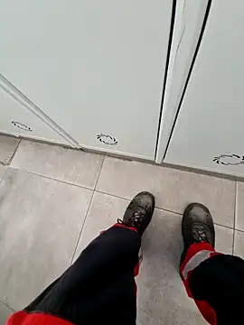 Snapshot of 987654Alf chatting on 09/12/25, 08:58 987654Alf online show from 09/12/25, 08:58