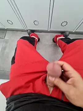 Snapshot of 987654Alf chatting on 10/20/25, 07:42 987654Alf online show from 10/20/25, 07:42