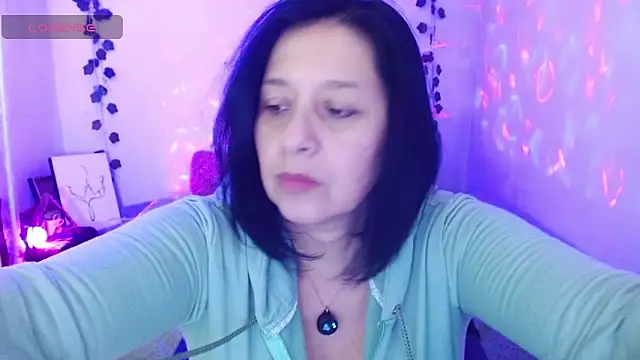 Snapshot of camilalatti chatting on 12/05/25, 12:41 camilalatti online show from 12/05/25, 12:41