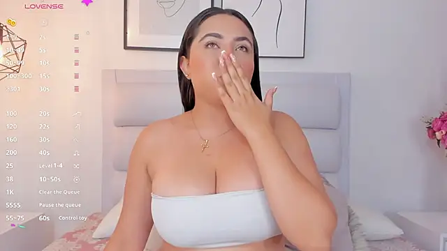 dulcepatersson1  online show from 02/08/25, 02:36