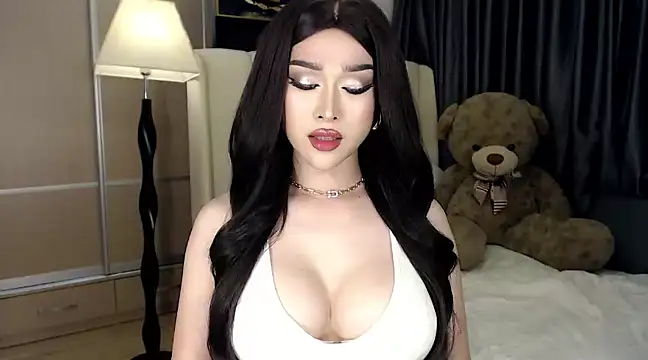 Snapshot of KeenMazikeen69 chatting on 01/15/25, 11:08 KeenMazikeen69 online show from 01/15/25, 11:08