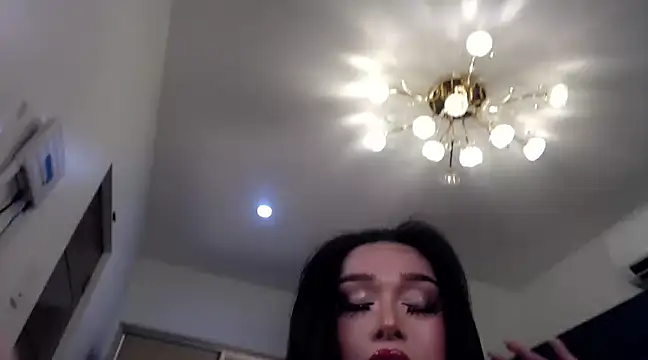 Snapshot of KeenMazikeen69 chatting on 03/14/25, 02:19 KeenMazikeen69 online show from 03/14/25, 02:19