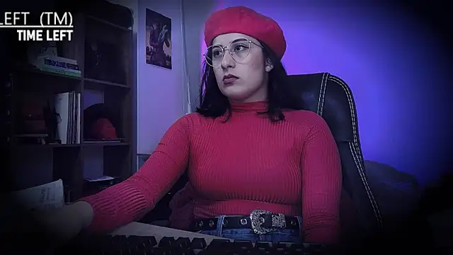 Snapshot of Scarlett_Sen chatting on 06/20/26, 01:36 Scarlett Sen online show from 06/20/26, 01:36