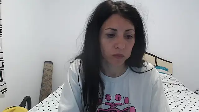 Snapshot of sexyevalove chatting on 05/09/26, 01:33 sexyevalove online show from 05/09/26, 01:33