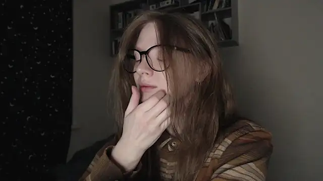 mollytuck online show from 03/05/25, 03:29