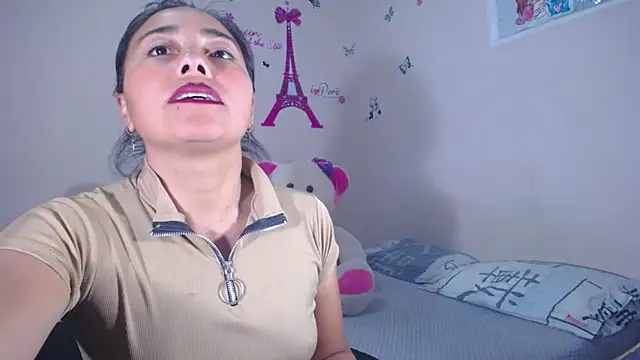 hanna girl21 online show from 06/11/26, 01:16