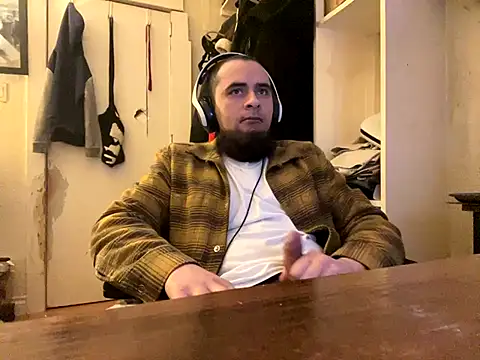 cnasty5621333 online show from 11/18/25, 08:08