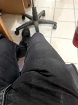 MAHKE12 online show from 10/10/25, 09:30