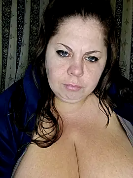 Ginabig online show from 11/18/25, 03:56