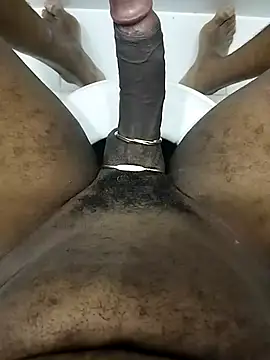 Snapshot of blackjack- chatting on 11/16/25, 02:22 blackjack- online show from 11/16/25, 02:22