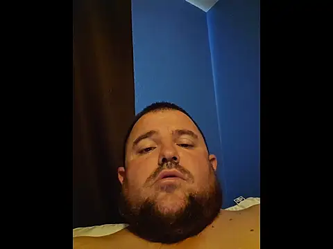Estebancaliente29 online show from 05/26/26, 08:38
