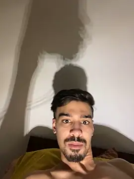 Hermanooooooo online show from 03/22/25, 05:28