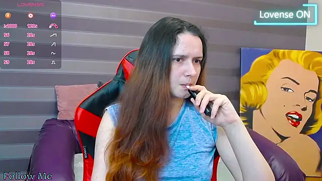 Snapshot of iris_nikhols chatting on 02/06/25, 04:31 iris nikhols online show from 02/06/25, 04:31