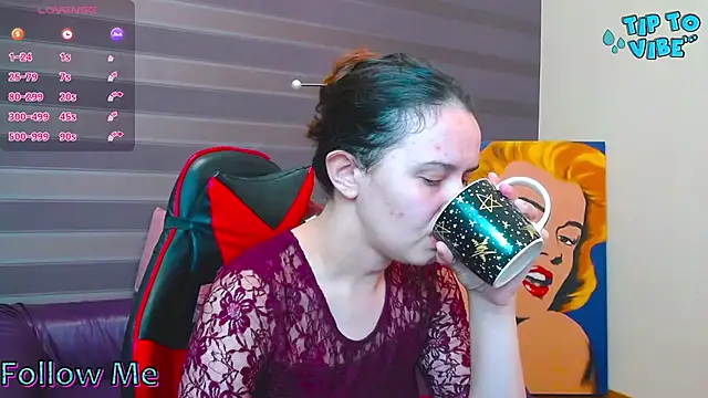 Snapshot of iris_nikhols chatting on 09/25/25, 02:04 iris nikhols online show from 09/25/25, 02:04