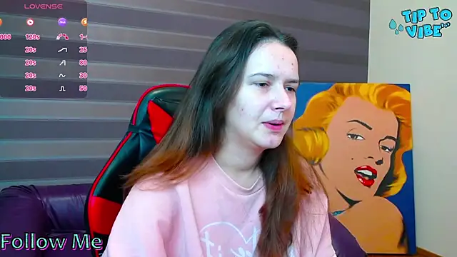 Snapshot of iris_nikhols chatting on 09/29/25, 12:05 iris nikhols online show from 09/29/25, 12:05