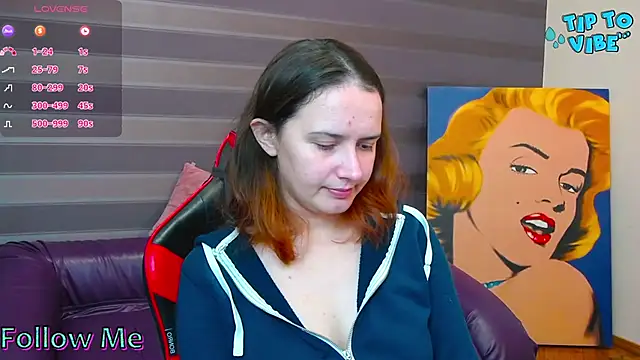 Snapshot of iris_nikhols chatting on 10/10/25, 01:48 iris nikhols online show from 10/10/25, 01:48