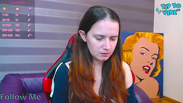 Snapshot of iris_nikhols chatting on 10/17/25, 01:42 iris nikhols online show from 10/17/25, 01:42