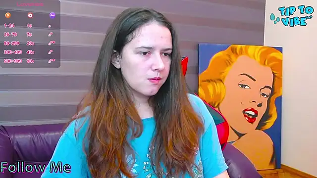 Snapshot of iris_nikhols chatting on 11/12/25, 01:17 iris nikhols online show from 11/12/25, 01:17