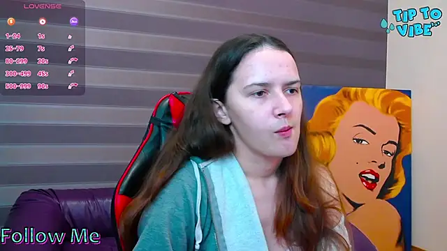 Snapshot of iris_nikhols chatting on 11/13/25, 10:19 iris nikhols online show from 11/13/25, 10:19