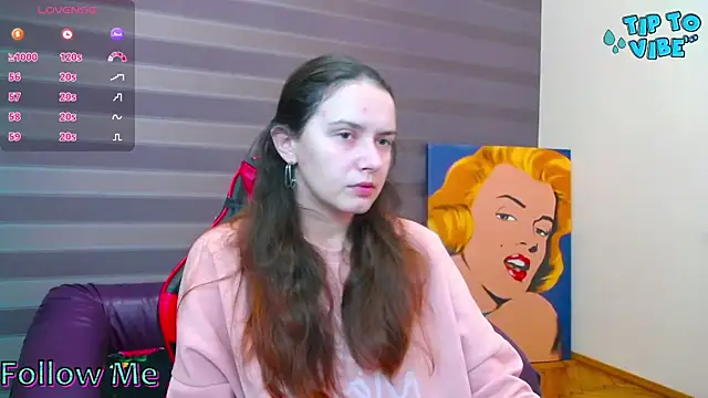 Snapshot of iris_nikhols chatting on 11/25/25, 02:44 iris nikhols online show from 11/25/25, 02:44