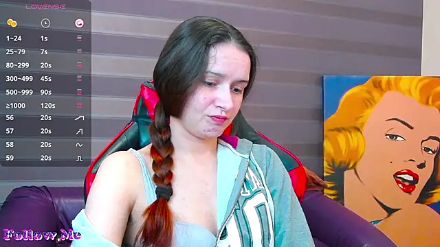 iris nikhols online show from 03/03/26, 12:50