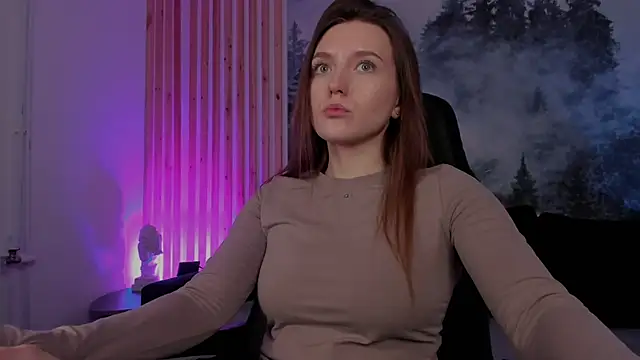 Snapshot of JennyDens chatting on 12/09/24, 02:45 JennyDens online show from 12/09/24, 02:45