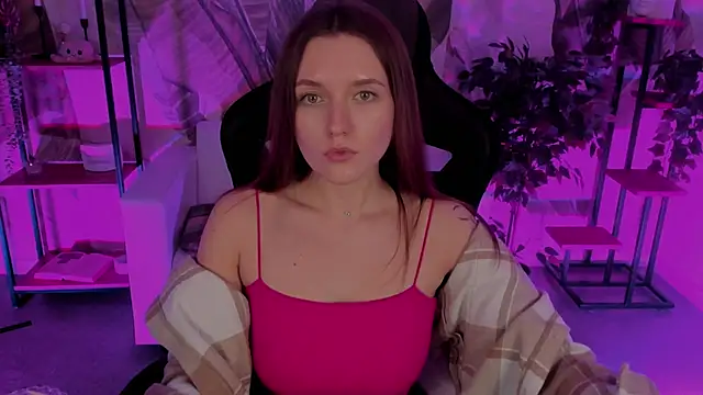 Snapshot of JennyDens chatting on 12/23/24, 09:05 JennyDens online show from 12/23/24, 09:05