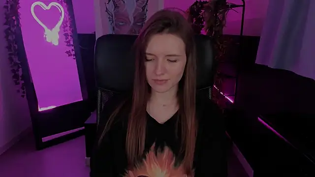 Snapshot of JennyDens chatting on 01/15/25, 06:12 JennyDens online show from 01/15/25, 06:12