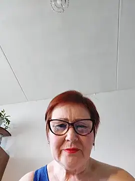 Snapshot of Fire_Night chatting on 06/15/26, 07:32 Fire Night online show from 06/15/26, 07:32