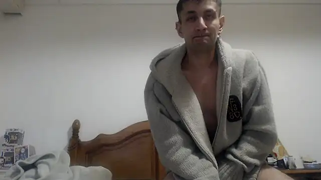 Snapshot of poissinet2 chatting on 01/16/25, 05:01 poissinet2 online show from 01/16/25, 05:01