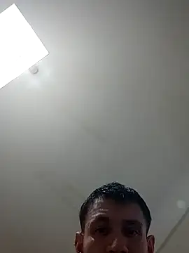 Snapshot of poissinet2 chatting on 09/08/25, 08:08 poissinet2 online show from 09/08/25, 08:08