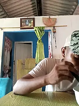 Snapshot of SmartNigga chatting on 09/19/25, 06:30 SmartNigga online show from 09/19/25, 06:30