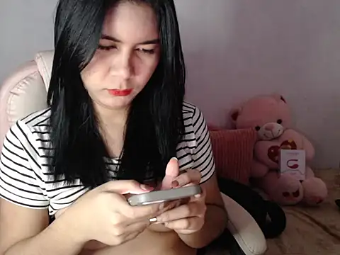 Snapshot of TransPetite1 chatting on 01/11/26, 02:49 TransPetite1 online show from 01/11/26, 02:49