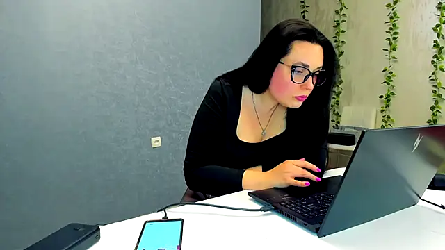 WorshipLilit online show from 03/20/26, 06:46