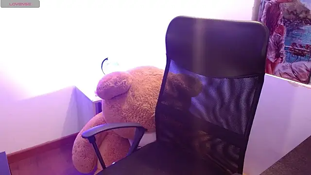 Snapshot of thamarajane chatting on 02/18/25, 03:43 thamarajane online show from 02/18/25, 03:43