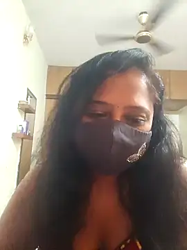 Snapshot of sexynayan23 chatting on 12/25/24, 04:54 sexynayan23 online show from 12/25/24, 04:54