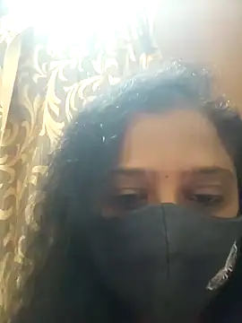 Snapshot of sexynayan23 chatting on 01/11/25, 12:18 sexynayan23 online show from 01/11/25, 12:18