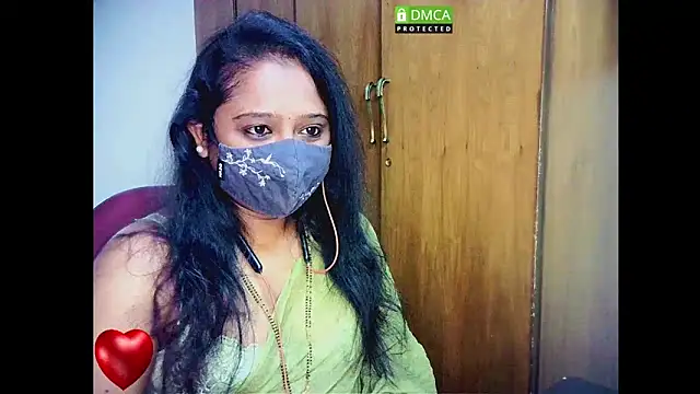 Snapshot of sexynayan23 chatting on 03/07/25, 04:55 sexynayan23 online show from 03/07/25, 04:55