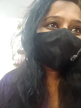 Snapshot of sexynayan23 chatting on 09/10/25, 04:56 sexynayan23 online show from 09/10/25, 04:56