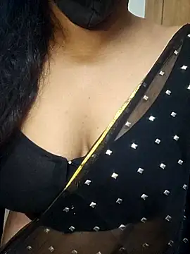 Snapshot of sexynayan23 chatting on 10/03/25, 12:13 sexynayan23 online show from 10/03/25, 12:13