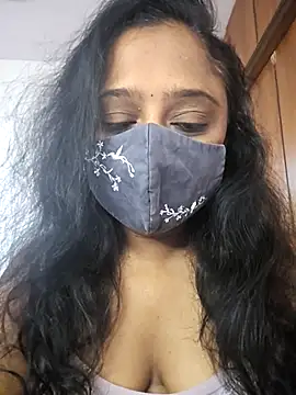 Snapshot of sexynayan23 chatting on 11/06/25, 04:46 sexynayan23 online show from 11/06/25, 04:46