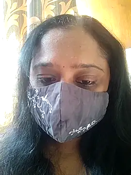 Snapshot of sexynayan23 chatting on 12/19/25, 05:03 sexynayan23 online show from 12/19/25, 05:03