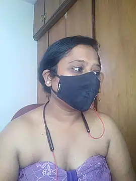 Snapshot of sexynayan23 chatting on 04/28/26, 05:34 sexynayan23 online show from 04/28/26, 05:34