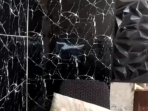 MissKeanna online show from 02/05/25, 07:53