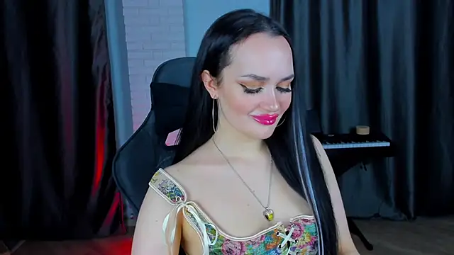 QueenAliss online show from 12/13/24, 03:00